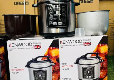 PRESSURE COOKER