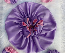 A set of bonnet